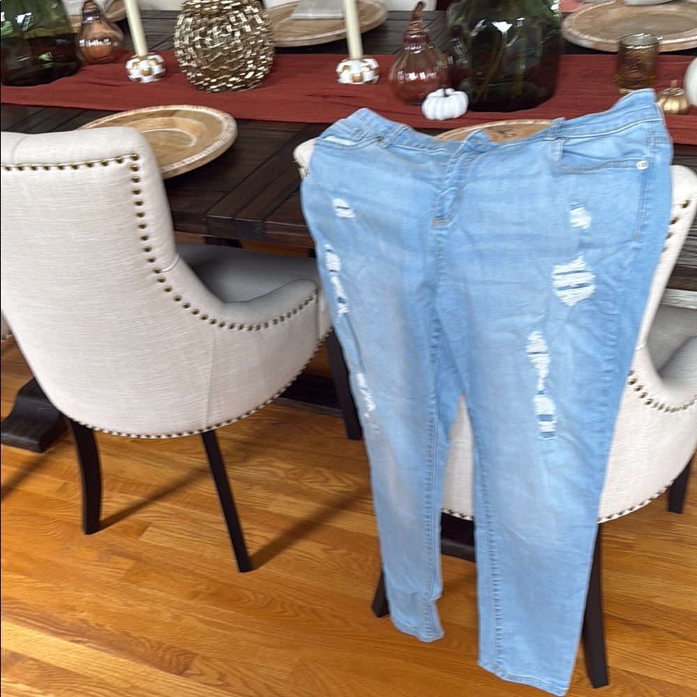 Light Blue Distressed super cute sugar and Jade jeans
